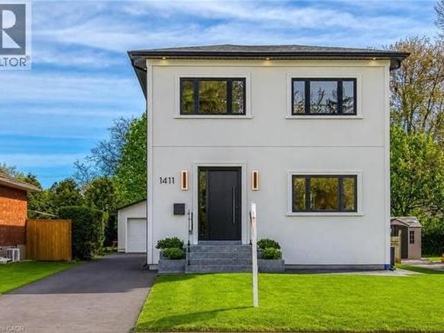 House for sale in Burlington, Ontario