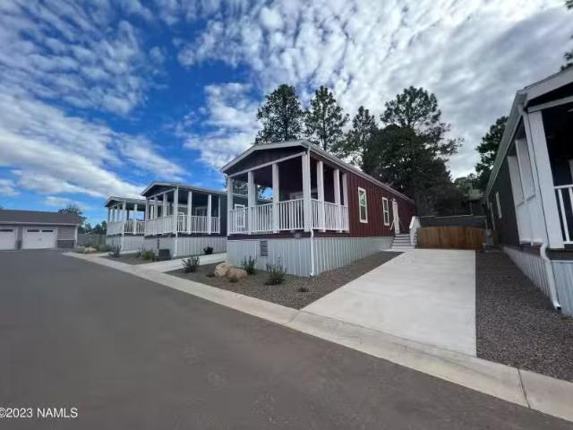 House for sale in Flagstaff