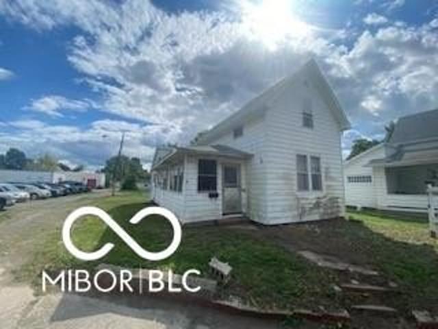 House for sale in Anderson, Indiana