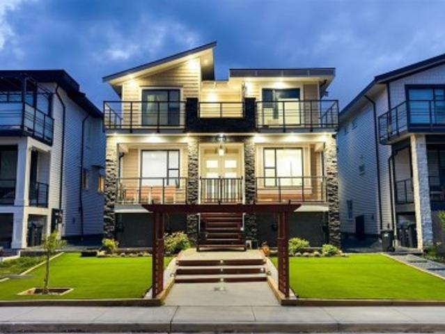 House for sale in New Westminster, British Columbia