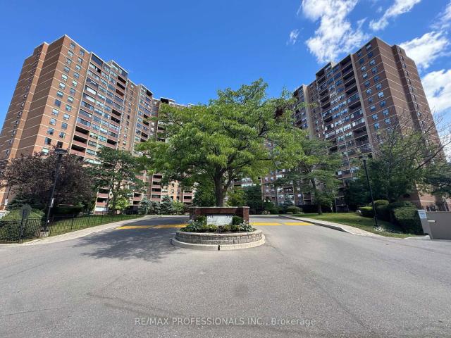 Condo for sale in Woburn, Ontario