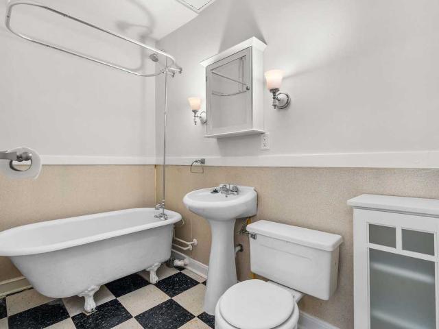 Apartment for rent in Hennepin, Minnesota