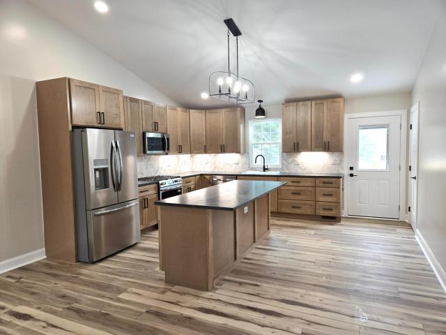 House for sale in Howard, Ohio