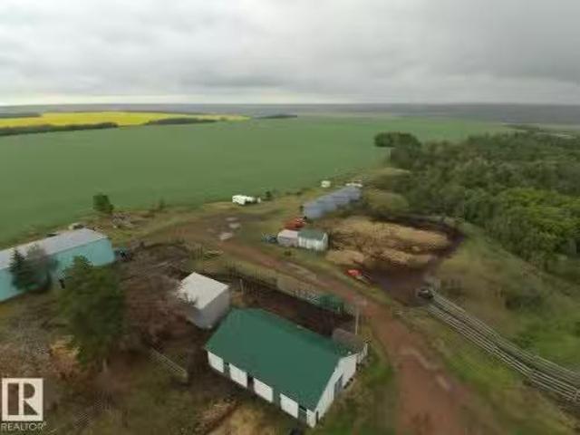 House for sale in Alberta
