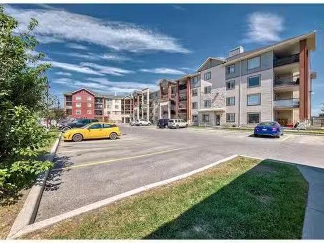 Condo for sale in Cochrane, Alberta