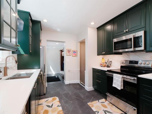 House for sale in Grosse Pointe Woods, Wayne County