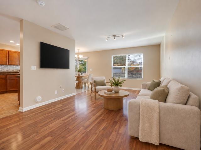 House for sale in Lakewood Crossings, Hampshire