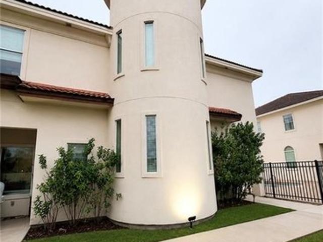 Condo for sale in Hidalgo, Texas