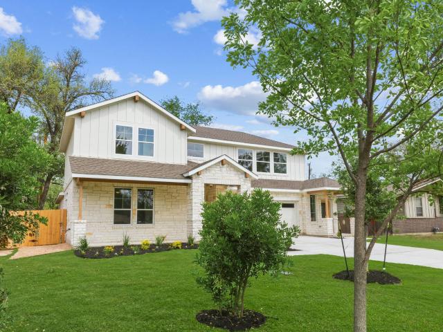 House for sale in Taylor, Williamson County