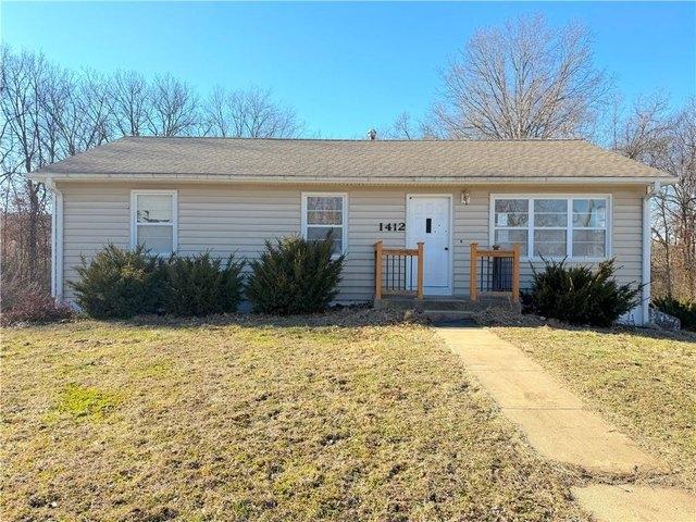 House for sale in Ray, Missouri