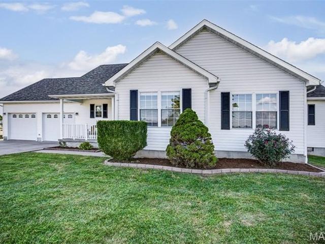 House for sale in Jersey, Illinois