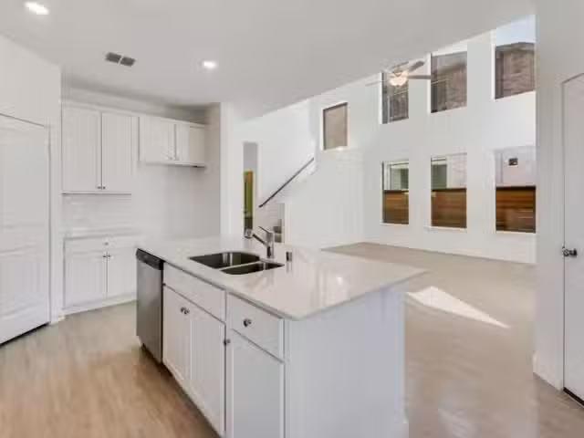 House for sale in Denton House for sale in Denton