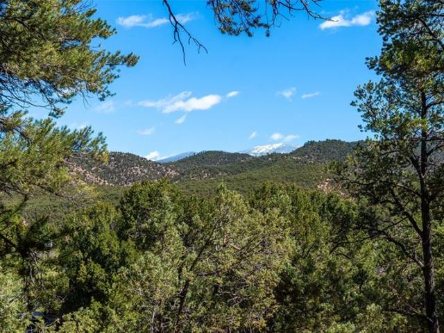 Land for sale in Santa Fe, New Mexico