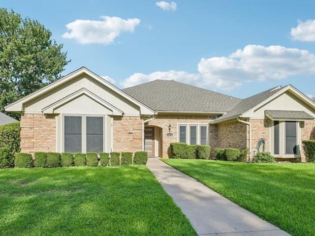 House for sale in Irving, Texas