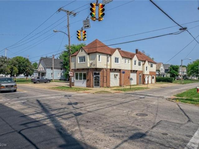 Commercial for sale in Elyria