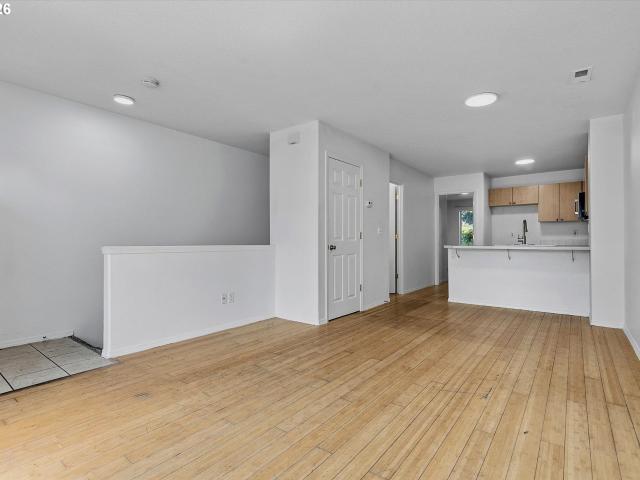 Townhouse for sale in Oregonia