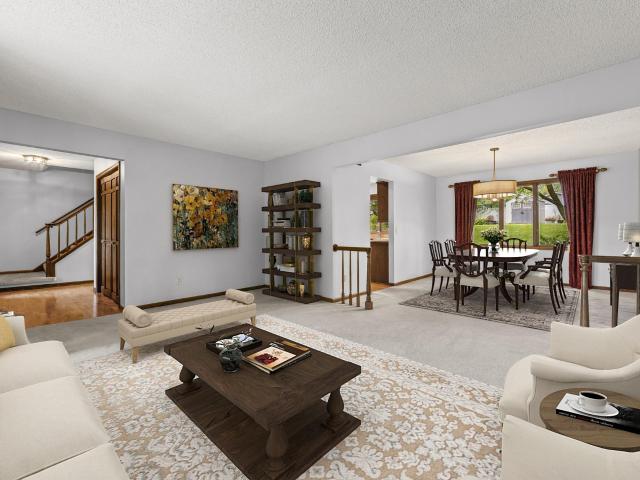 House for sale in Echo Valley, Burnsville