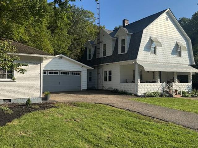 House for sale in Logan, Ohio