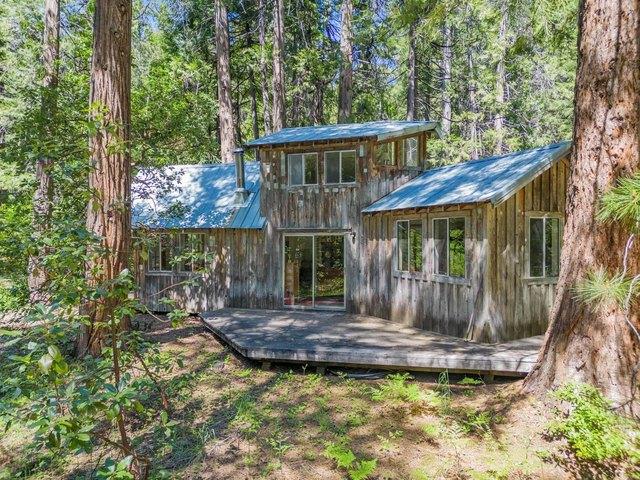House for sale in Strawberry Valley, California