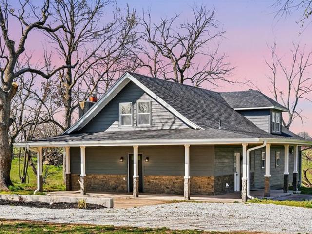 House for sale in Bois D Arc, Missouri