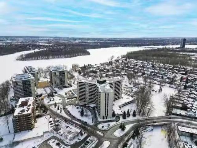 Condo for sale in Chomedey, Quebec