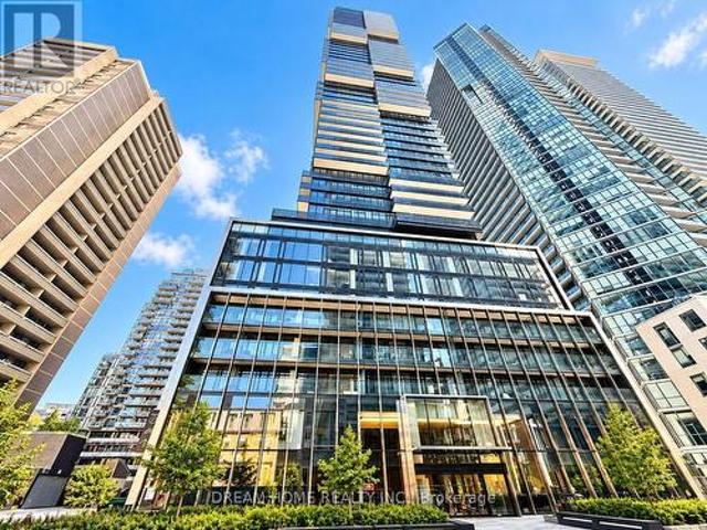 Condo for sale in Toronto Centre, Toronto