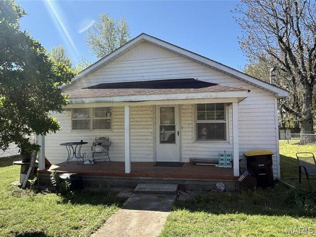 House for sale in Kennett, Missouri