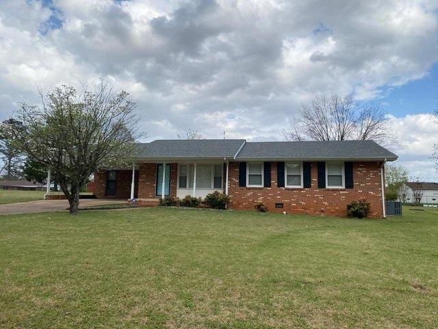 House for sale in Tuscumbia, Alabama