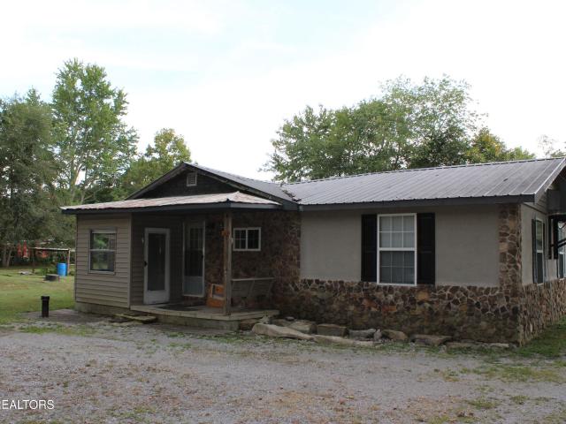 House for sale in Allardt, Middle Tennessee