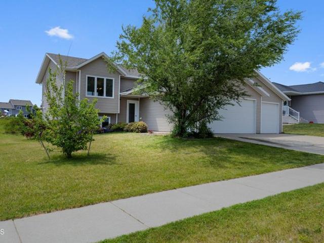 House for sale in Mandan, North Dakota