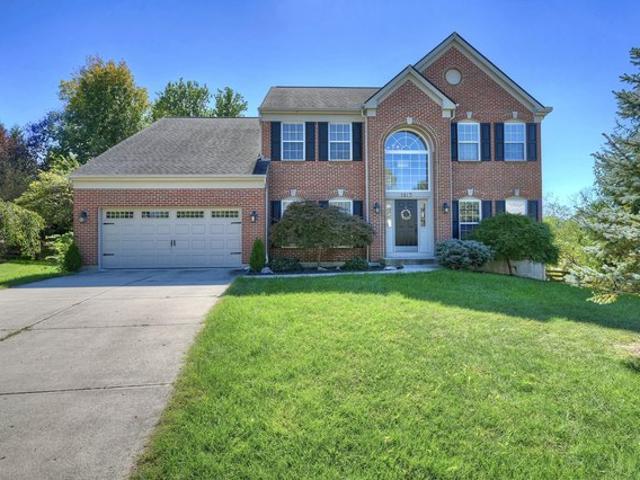 House for sale in Hebron, Boone County