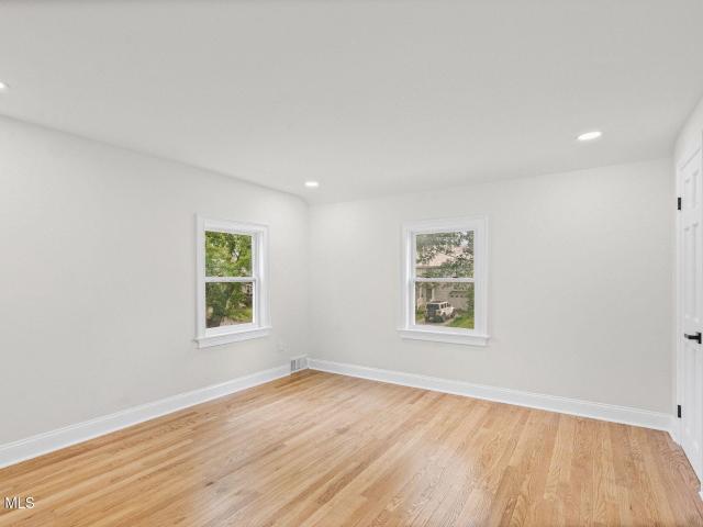 House for sale in Niskayuna, New York