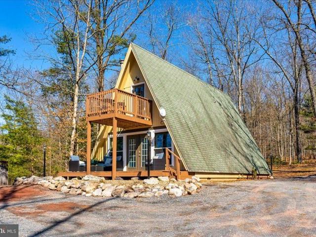 House for sale in Hancock, Maryland