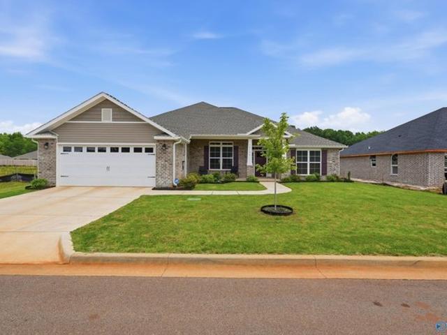 House for sale in Harvest, Alabama