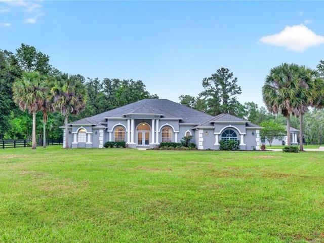 House for sale in Morriston, Florida