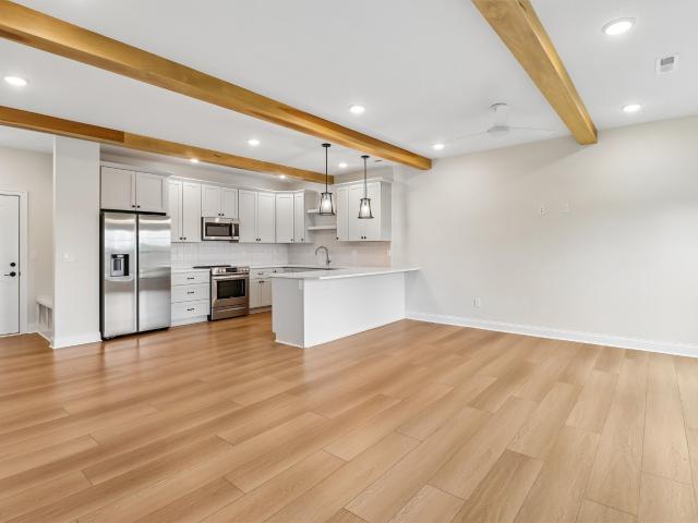 Condo for sale in Urbandale, Iowa