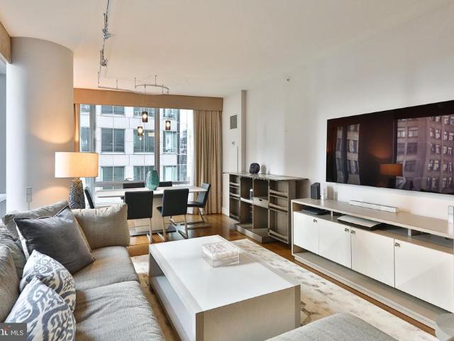 Condo for sale in Philadelphia, Pennsylvania