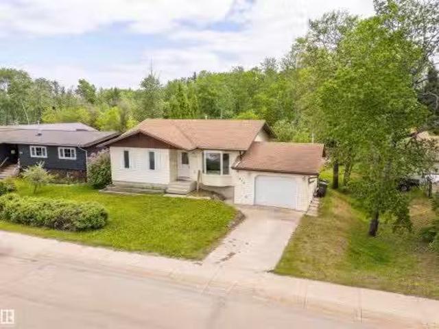 House for sale in Cherry Grove, Alberta