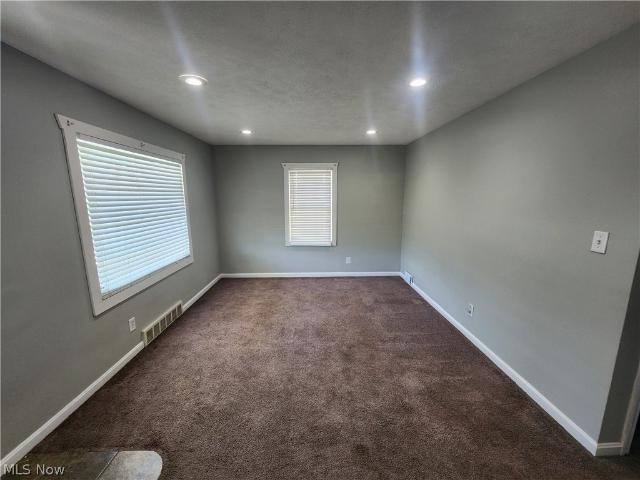 House for sale in Youngstown, Ohio