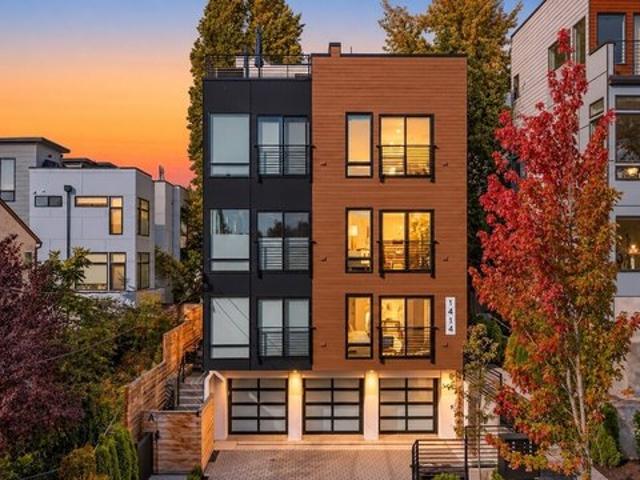 Townhouse for sale in Seattle, Washington