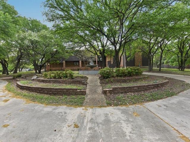House for sale in Briggs, Texas