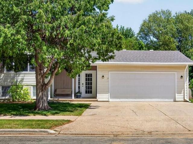 House for sale in Little Chute, Wisconsin