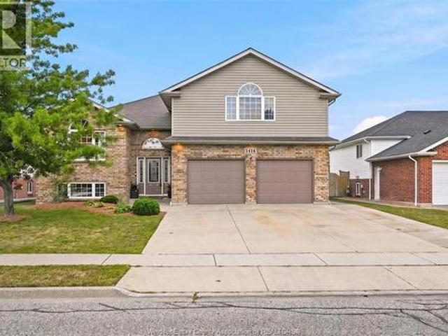 House for sale in Lakeshore, Ontario
