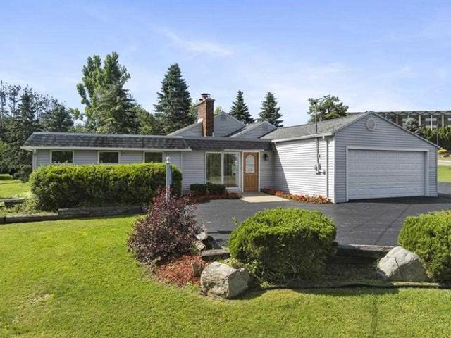House for sale in Petoskey, Emmet County