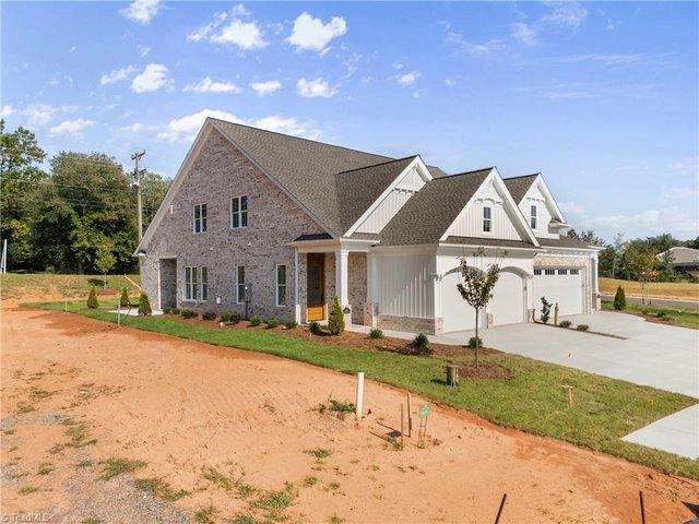 Townhouse for sale in Lewisville, North Carolina