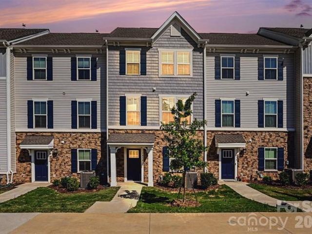 Townhouse for sale in Mecklenburg, North Carolina
