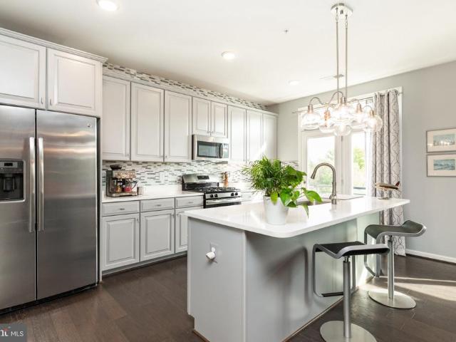 Condo for sale in Virginia