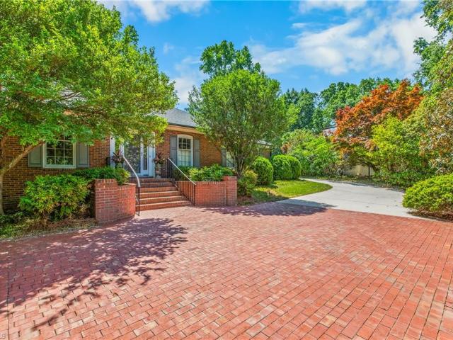 House for sale in Guilford, North Carolina