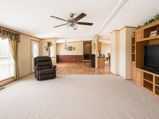 House for sale in Calhoun, Kentucky