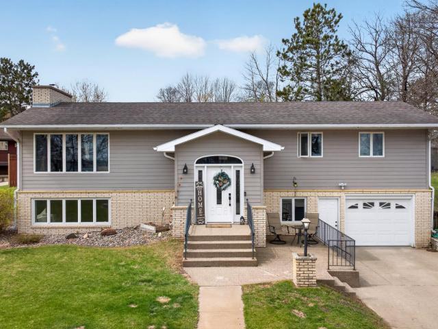 House for sale in Hubbard, Minnesota